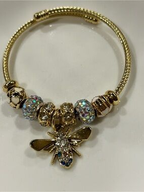 Gold Bee Charm Bangle Bracelet AB Crystal Beads white enamel flower 6.5 +
